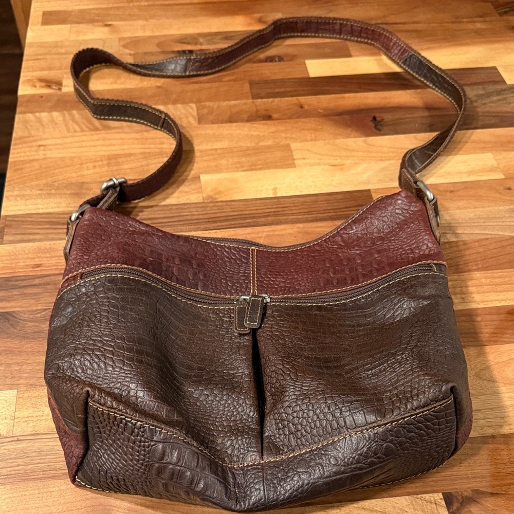 Elegant Brown Leather Shoulder Bag